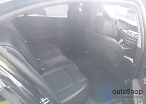 2009 BMW 750Li z USA, uszkodzony, nr VIN WBAKB83579CY60334